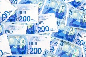 שטרות של כסף שהתקבלו מהלוואה